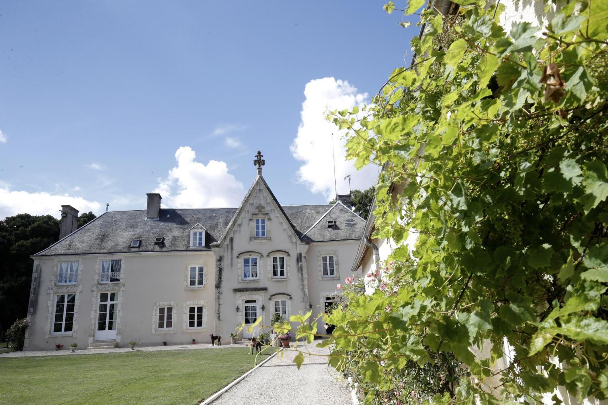Chambres D'Hotes Chez Sylvie Donnemain-Saint-Mames Zewnętrze zdjęcie
